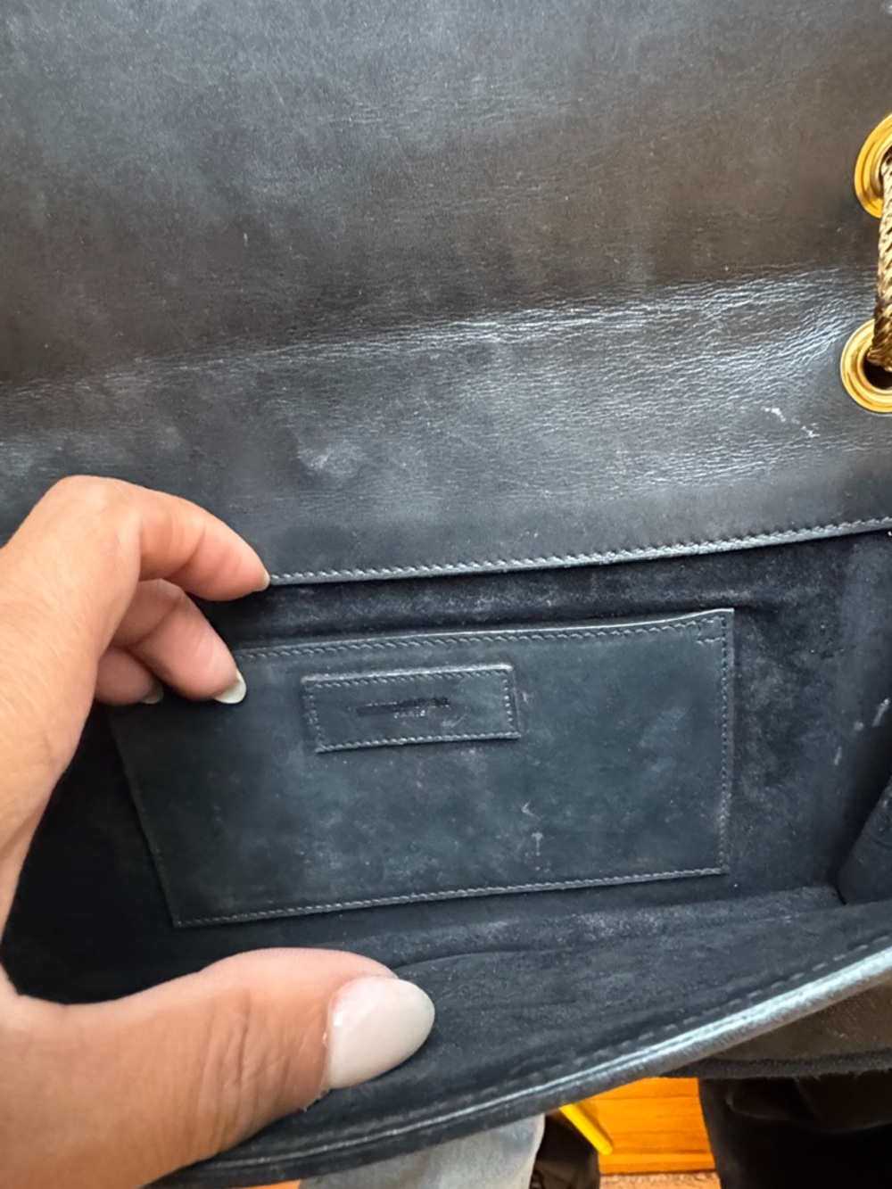 Saint Laurent Studded Black Leather Shoulder Bag with Gold Accents - Picture 3 of 3